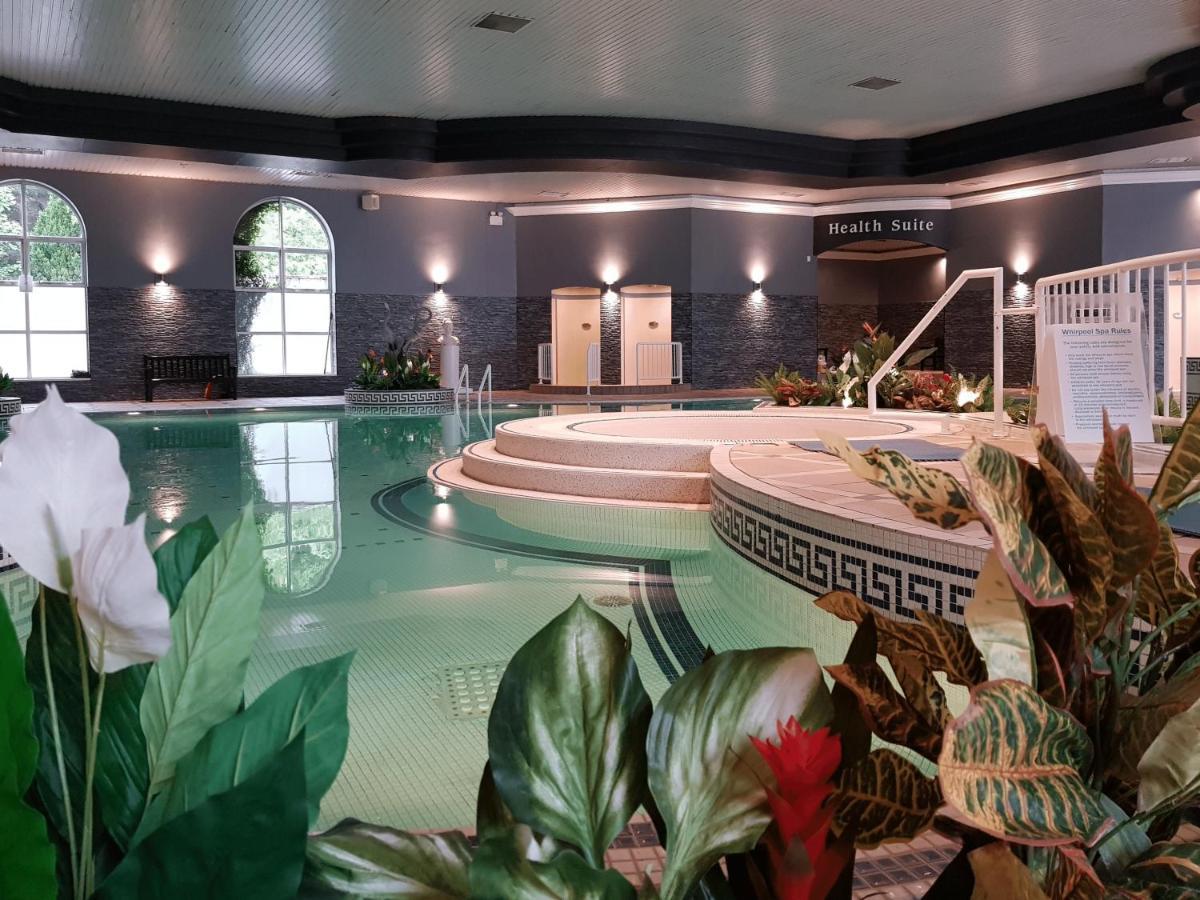 Rochestown Park Hotel & Leisure Centre كورك المظهر الخارجي الصورة