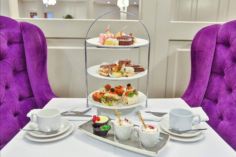 Rochestown Park Hotel & Leisure Centre كورك المظهر الخارجي الصورة