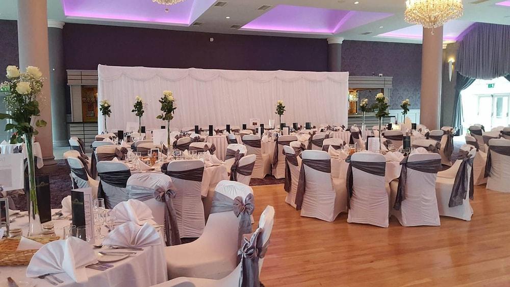 Rochestown Park Hotel & Leisure Centre كورك المظهر الخارجي الصورة