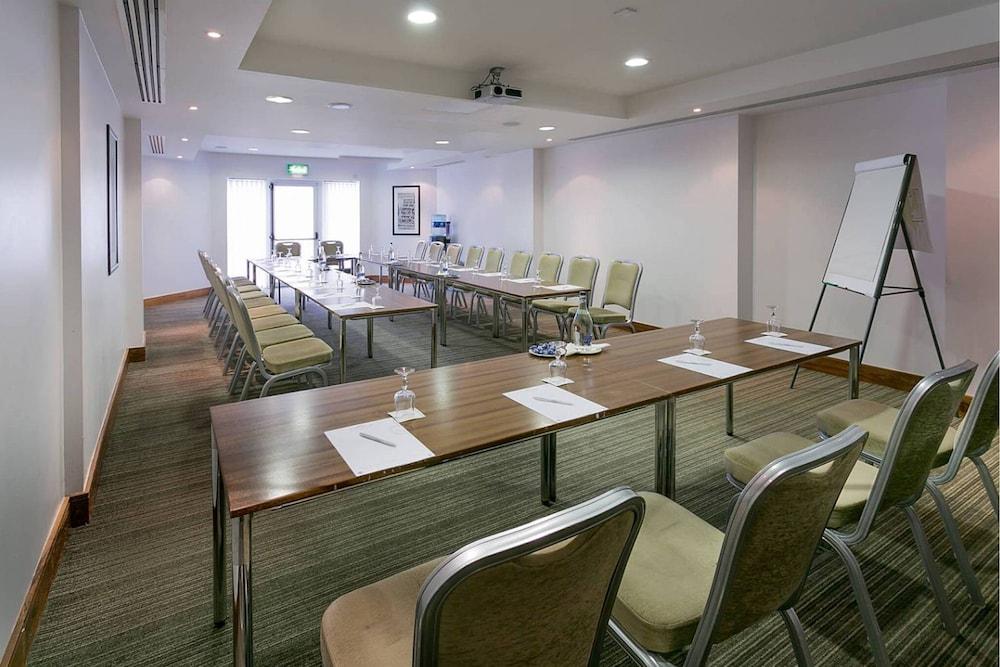 Rochestown Park Hotel & Leisure Centre كورك المظهر الخارجي الصورة
