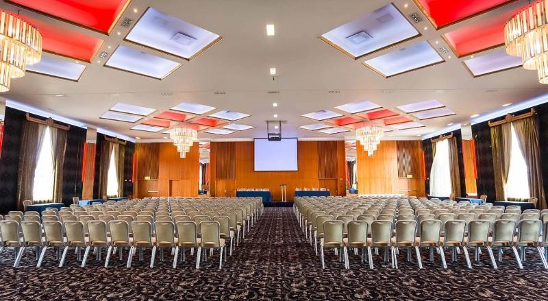 Rochestown Park Hotel & Leisure Centre كورك المظهر الخارجي الصورة